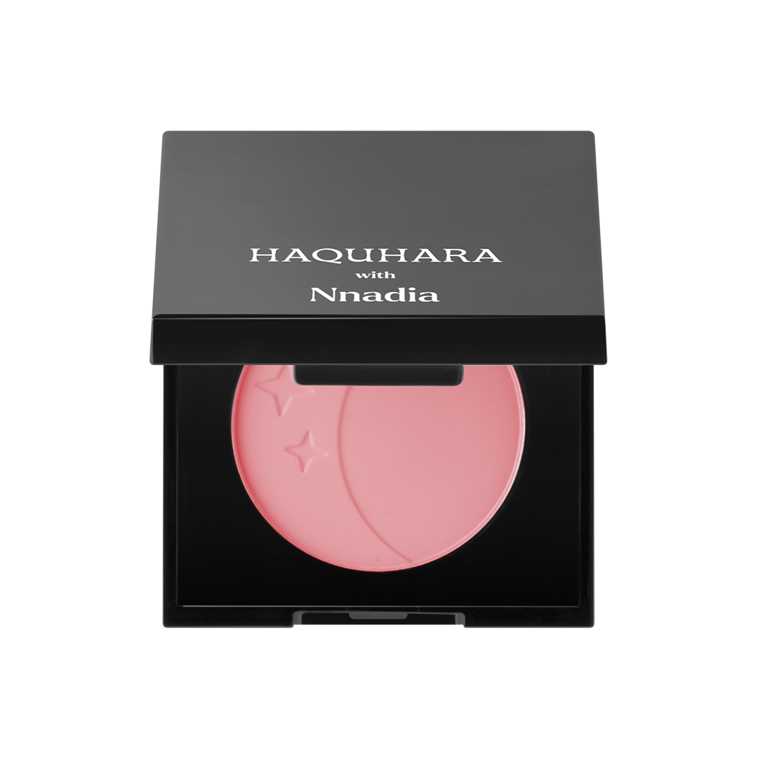 Haquhara with NNADIA Moonspire Blush On